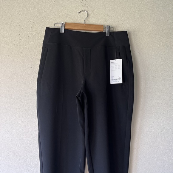 Athleta  Pantalon Endless Women's Athleisure Crop Pant Size 8 Black New Gym yoga - Picture 3 of 13